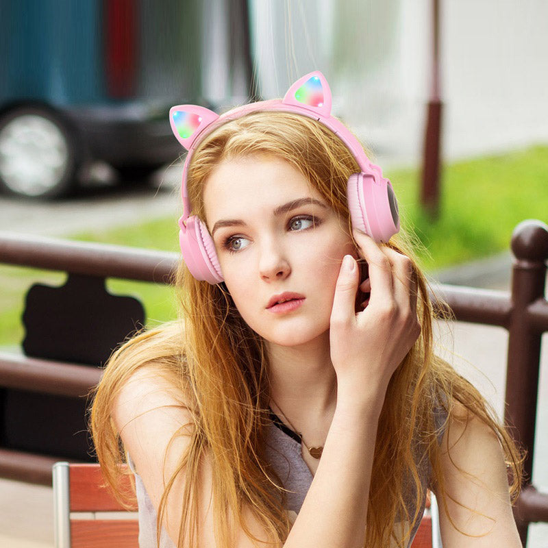 Gaming-[W27] HOCO Wireless RBG Light Effect Cat Ear Cute Style Girl Gaming Earphone Earpod Headphone